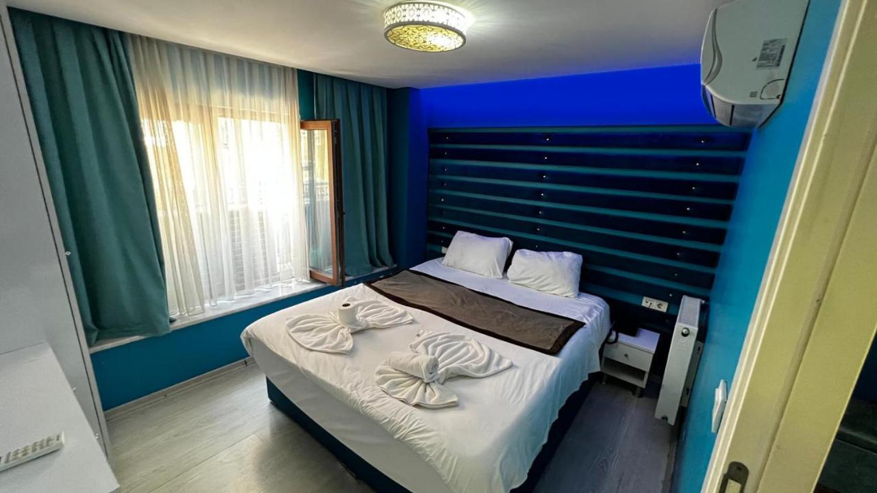 Moon Blue Hotel Istanbul Exterior photo